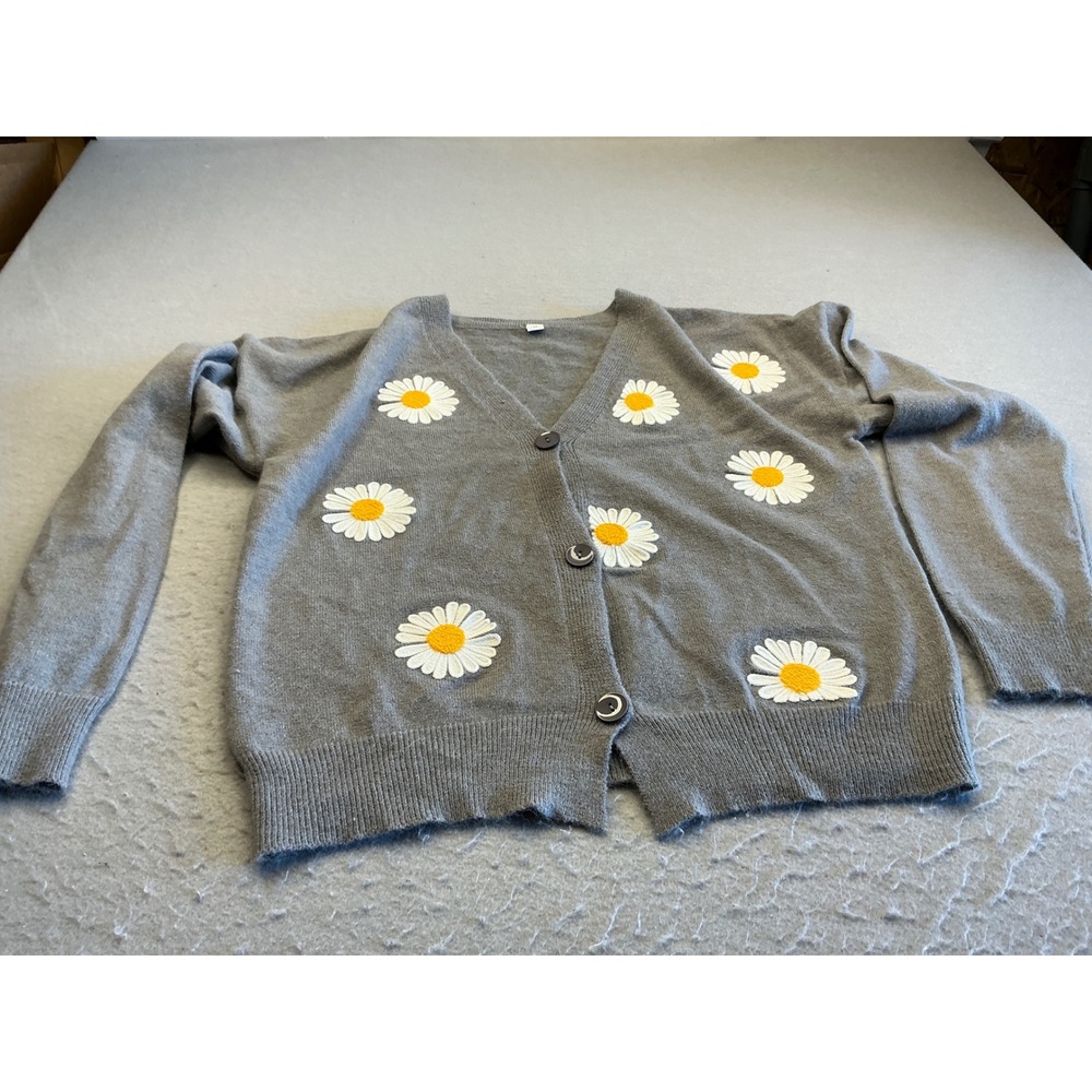 Gray Daisy Floral Cardigan Sweater Button Front Size M Cottagecore